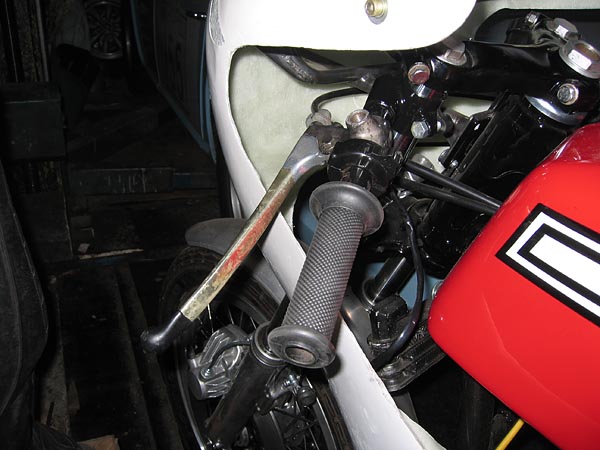 CR750