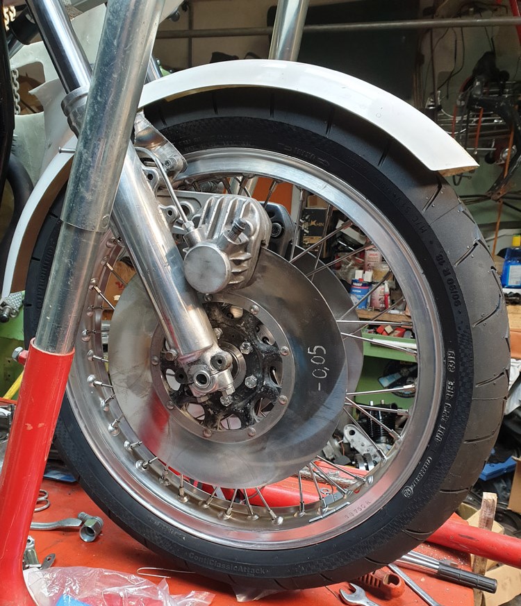 CR750