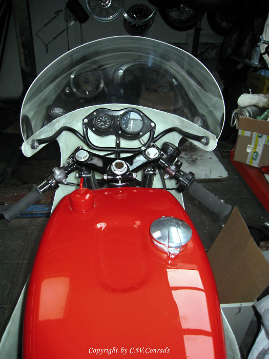 CR750